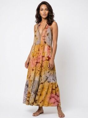 Tiered Tie-Multicolor Maxi Dress with V-Neck - Medium